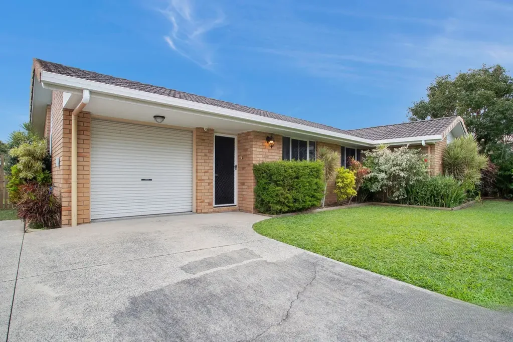 2/7 Pugsley Street, Walkerston, QLD 4751