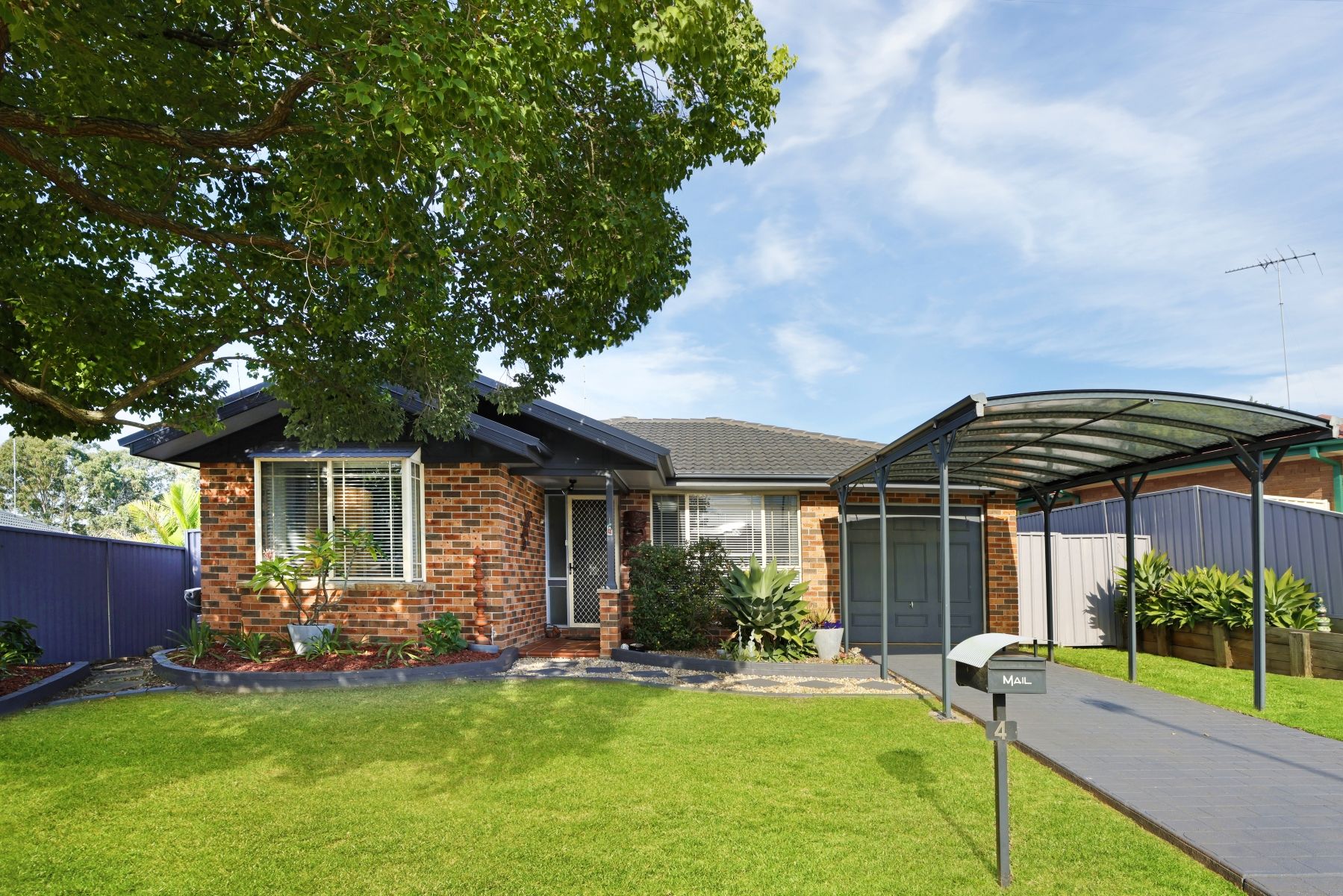 4 SILVEREYE CL, GLENMORE PARK NSW 2745, 0房, 0浴, House