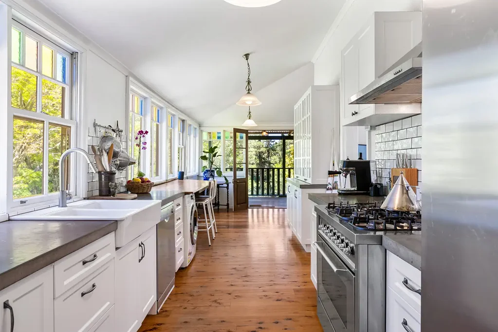 Medlow Bath 4房  LATE c1800s CHARACTER RESIDENCE ON AN ESTABLISHED USABLE ACRE