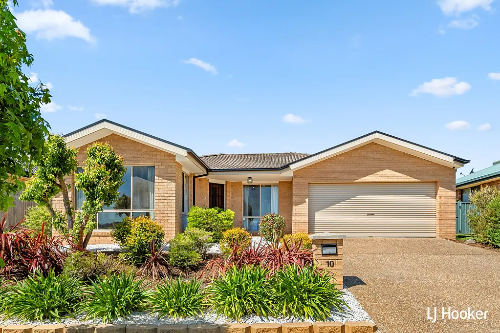 10 Courtneidge Street, Dunlop, ACT 2615