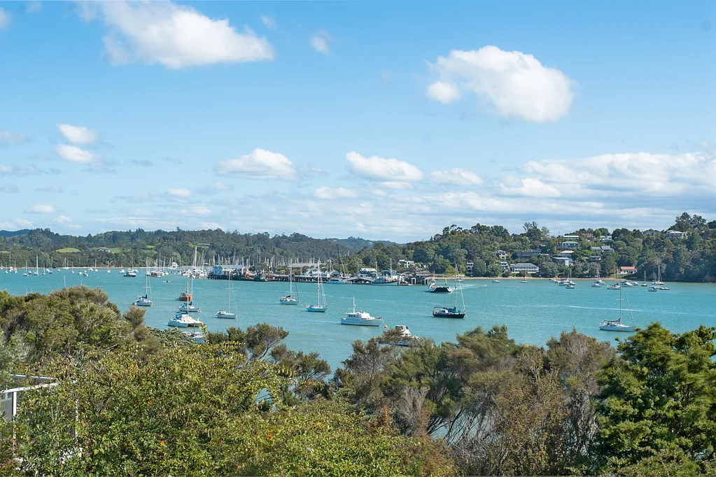 Russell Panoramic sea views at $420,000