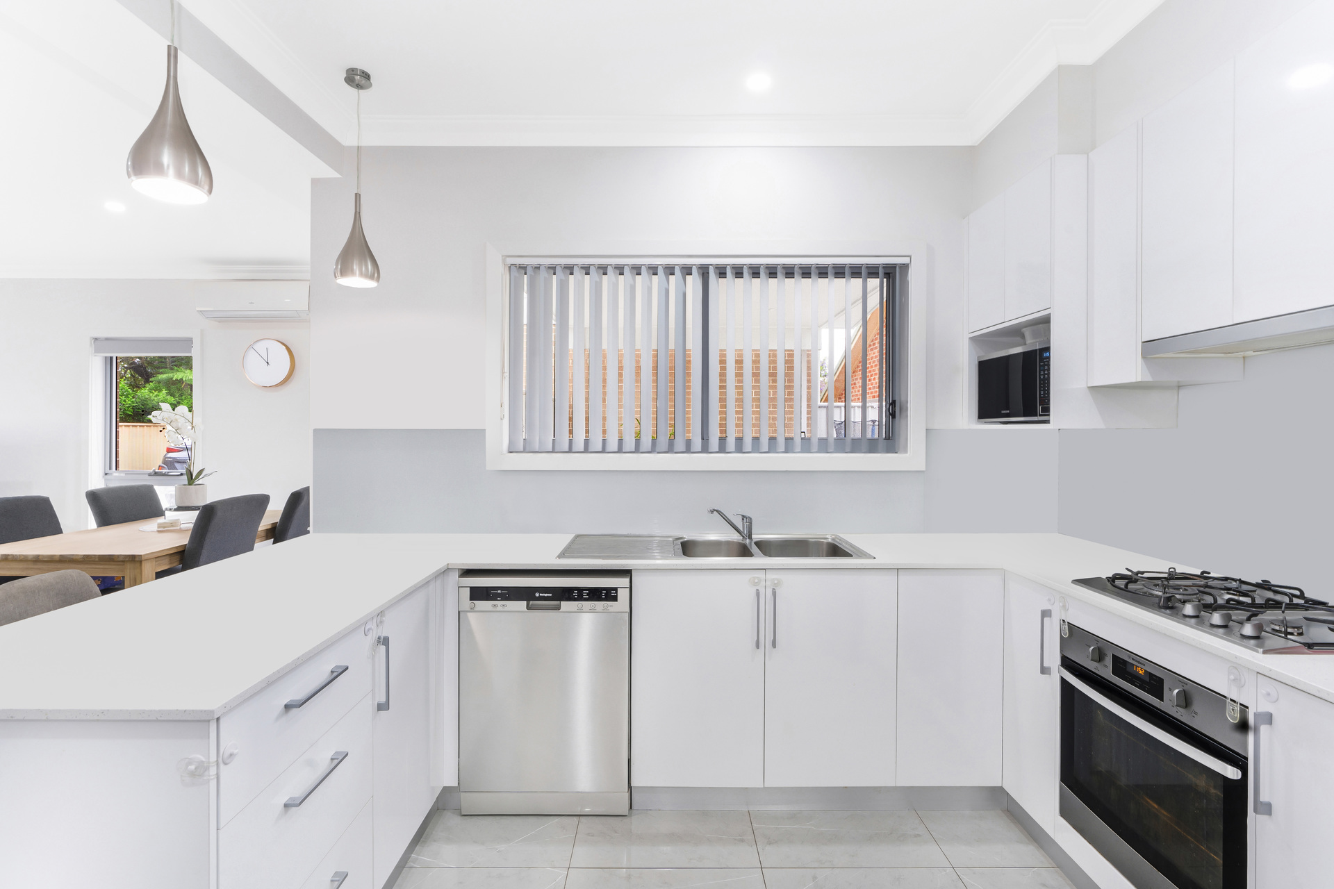 11 BOONERAH ST, ALBION PARK RAIL NSW 2527, 0 ห้องนอน, 0 ห้องน้ำ, Townhouse