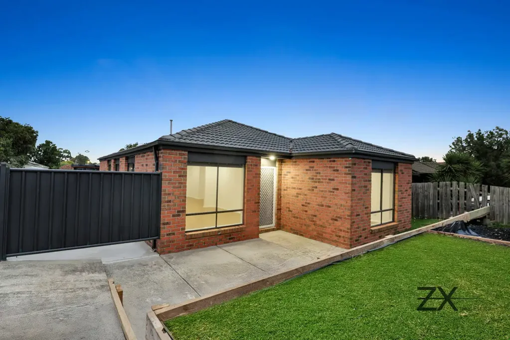 Spacious & Stylish Family Home in Prime Wallan Location