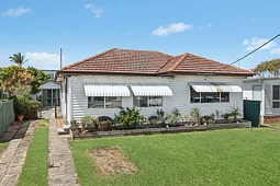 48 Lakeside Parade, The Entrance