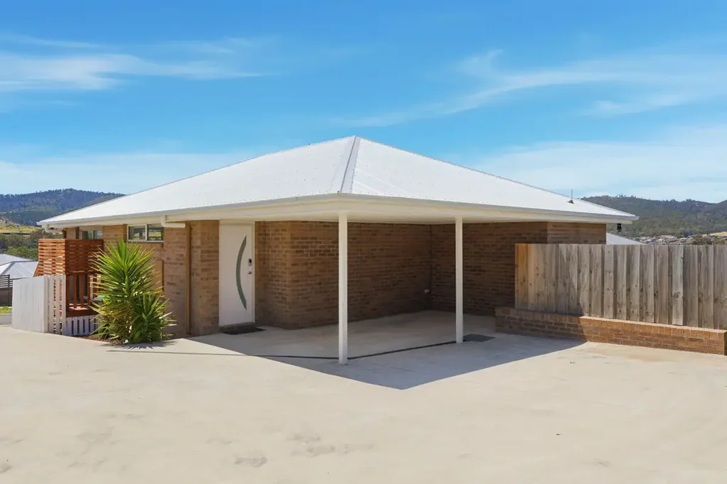 1/24 Ernest Road, Rokeby, TAS 7019
