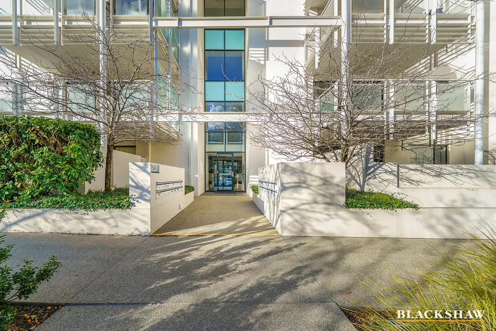 Kingston 1房  Prestigious Kingston Location!