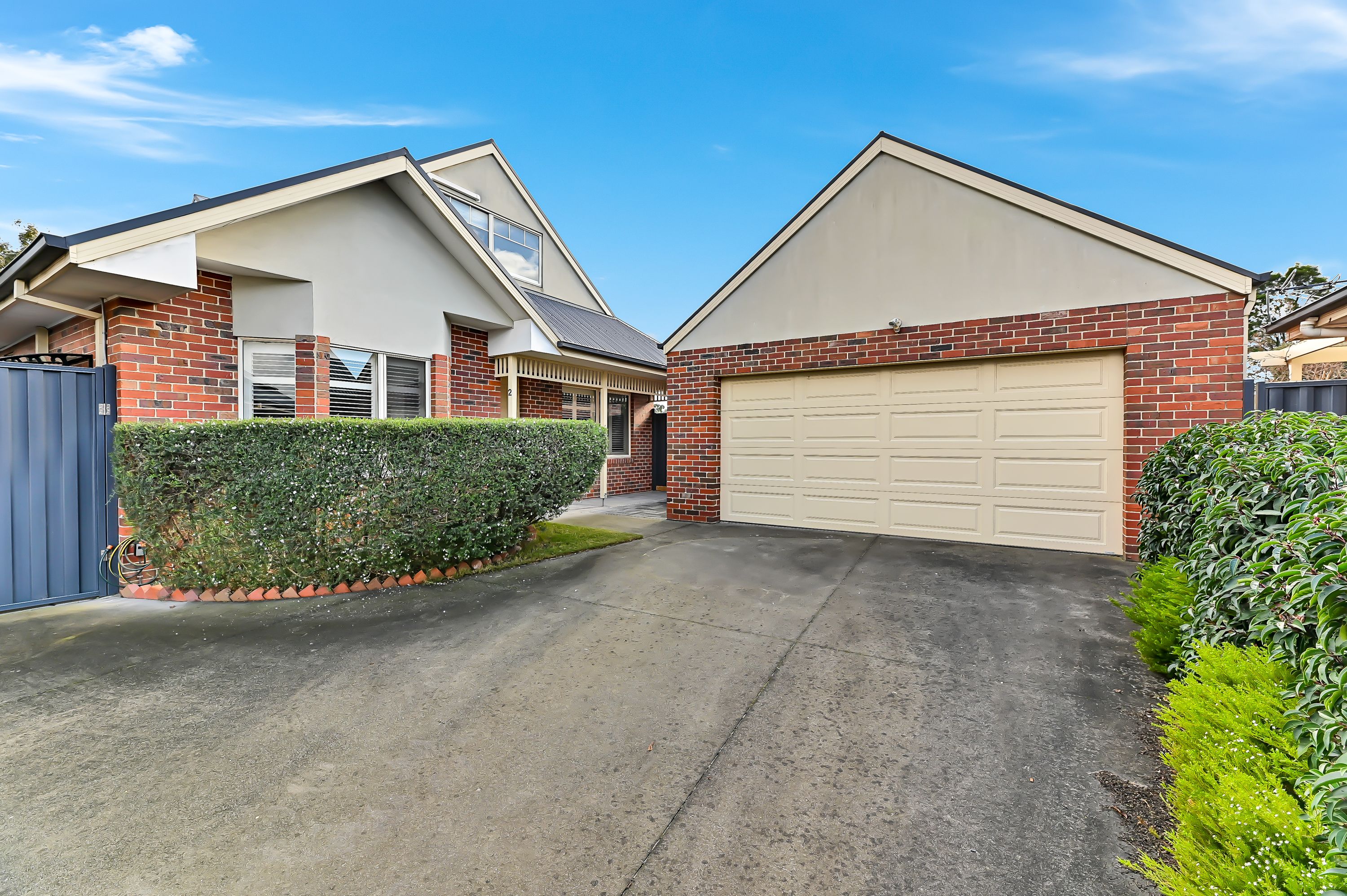 1 ESTHER CT, MOUNT WAVERLEY VIC 3149, 0 habitaciones, 0 baños, Townhouse