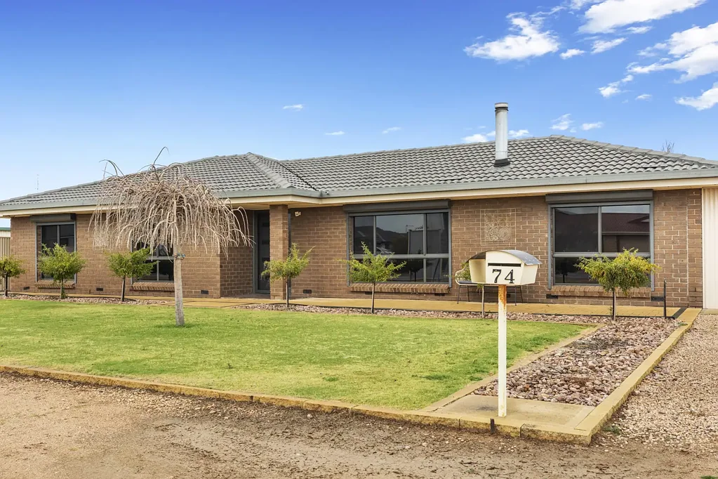 Kadina 4Kwarto Space, Style & Sheds - The Complete Package
