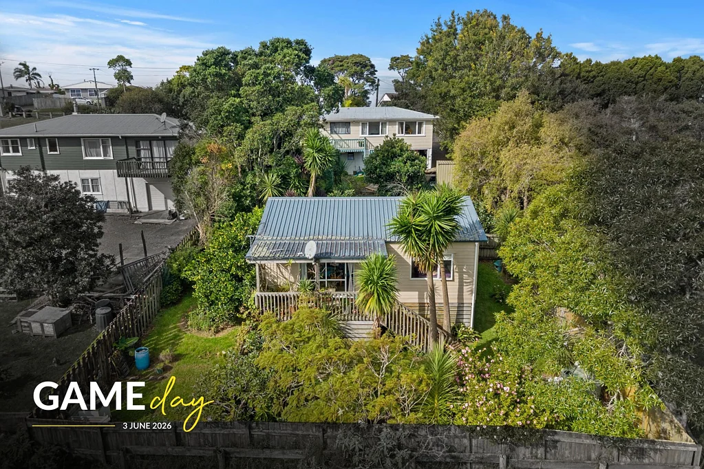 Massey 5 Bedroom #GAMEDAY - Two Homes, One Big Opportunity!