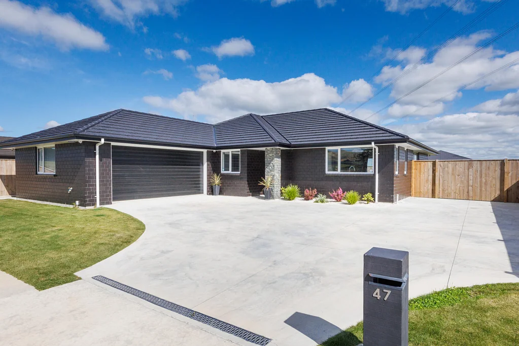 Fitzherbert 4房  High spec brick home in Fitzherbert