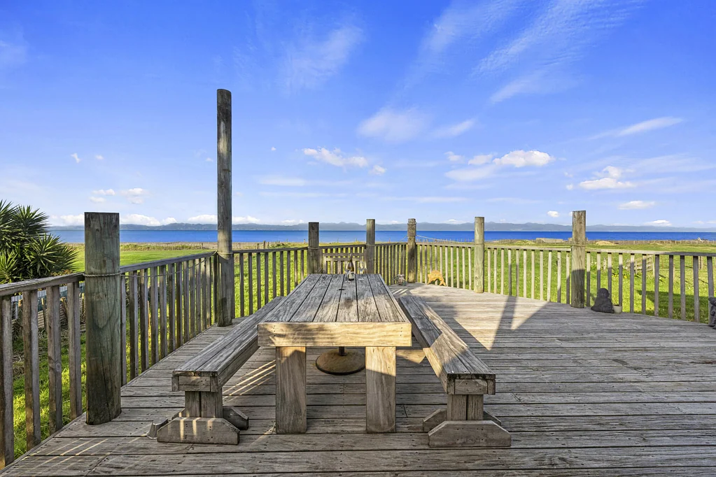 Kaiaua 3Kwarto Asking Price $849,000 - Enquire Today!