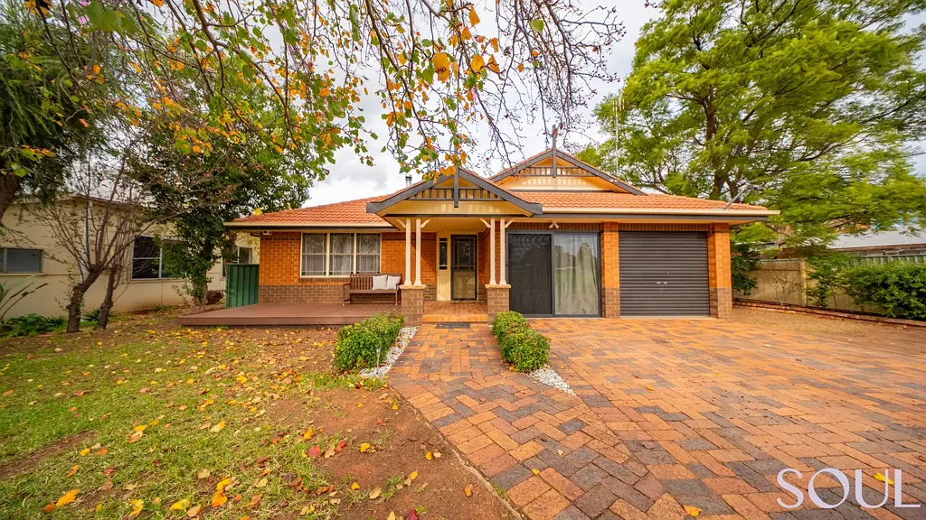Griffith 4ਬੈੱਡਰੂਮ Modern Living in a South Griffith Location. Feels Right.