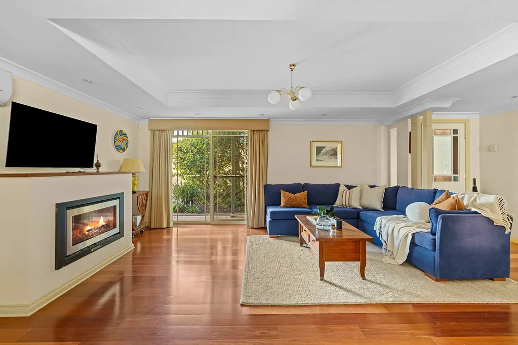 Glenelg South 3ਬੈੱਡਰੂਮ Coastal Style Meets Effortless Living.