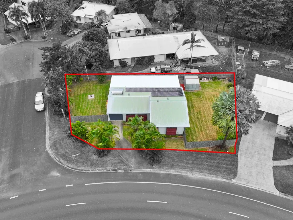 2 Roebuck Close, Bentley Park, QLD 4869