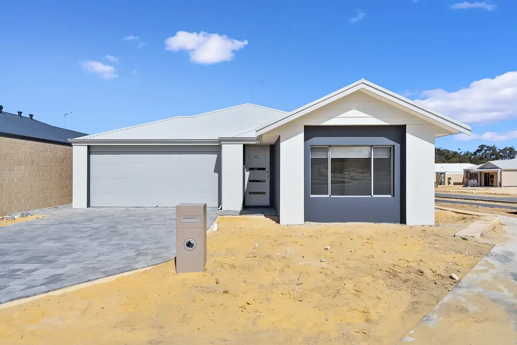 Stunning 5 Bedroom Family Home with Theatre