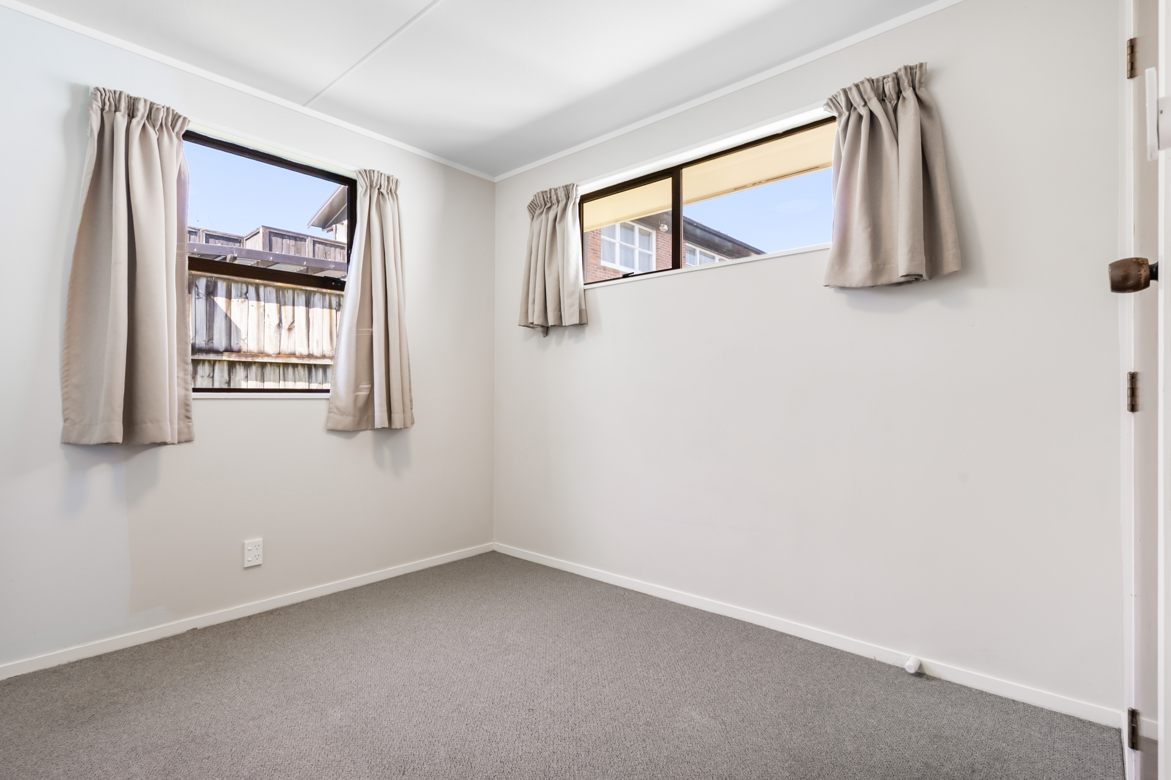 2/40 Ingram Street, Papakura, photo 5