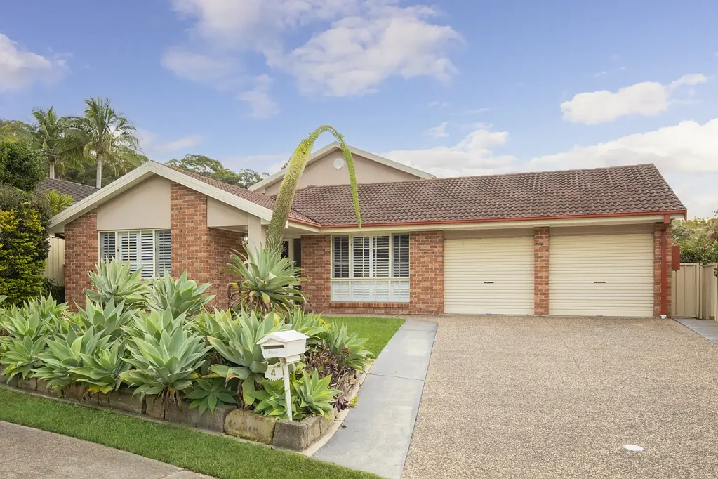 Tingira Heights 5Kwarto Spacious Family Living with Poolside Appeal
