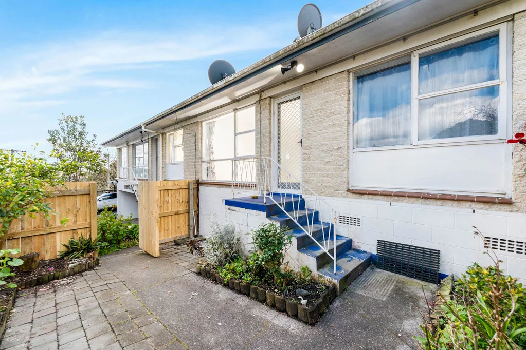 New Lynn 2房  Sunny & Affordable Unit - Vendor Must Sell!