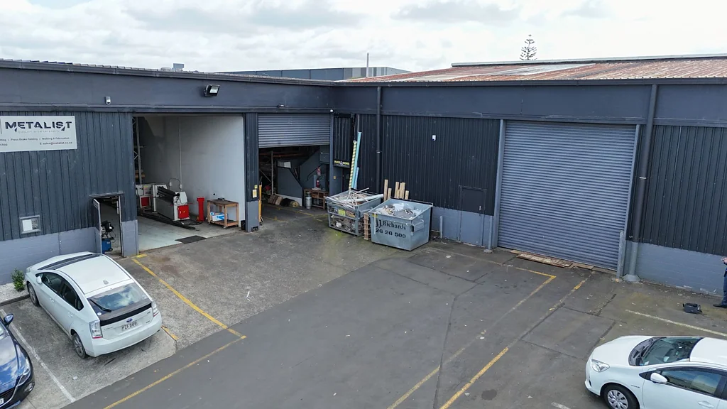 East Tamaki Value Warehouse - East Tamaki