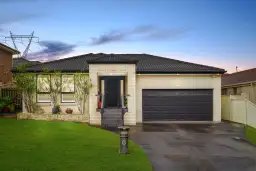 6 Grovewood Court, Horsley