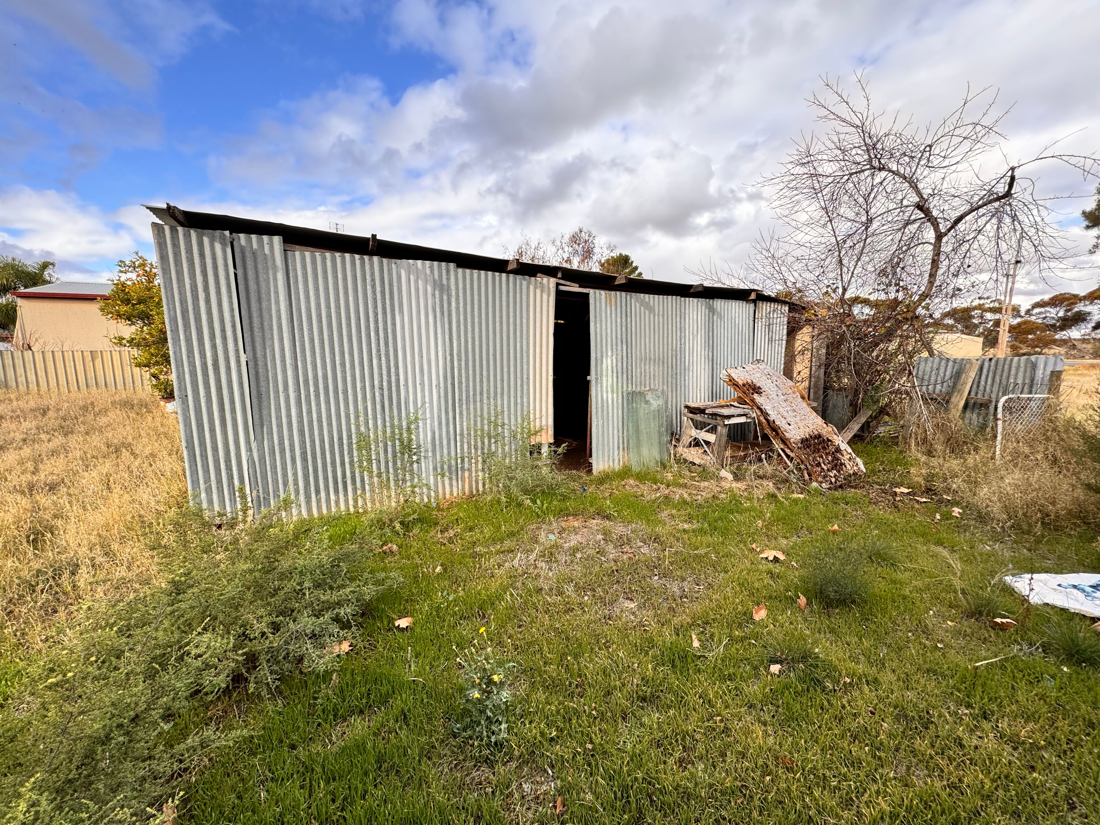 54 HUGHES ST, OUYEN VIC 3490, 0 chambres, 0 salles de bain, Section