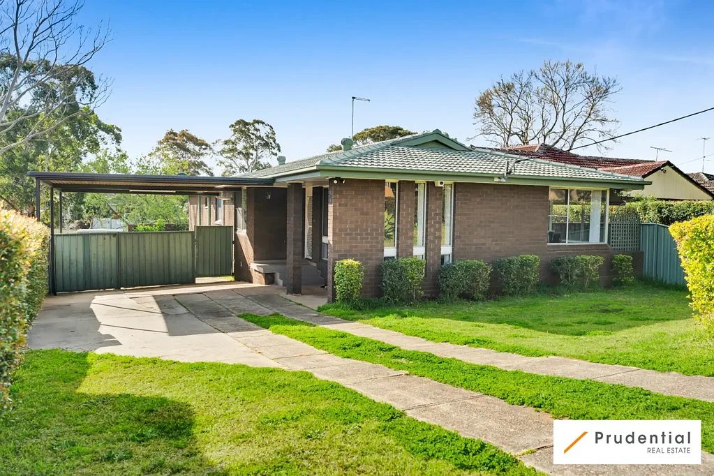 19 Lawson Street, Campbelltown, NSW 2560