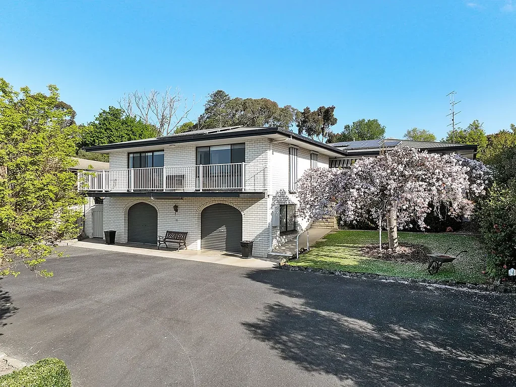 Elliminyt 4 Bedroom Executive Elegance Meets Elevated Living