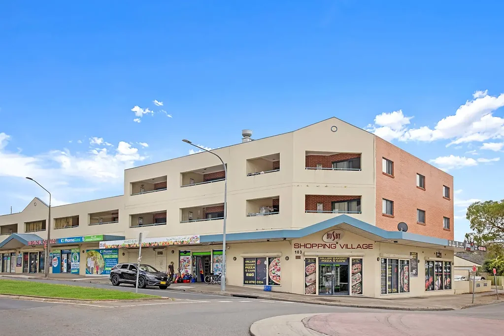 3 BEDROOM UNIT IN SECURE BLOCK
