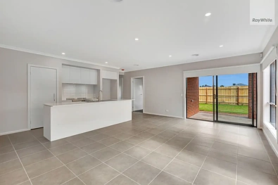 18 Hammer Street, Wallan, VIC 3756, 4 habitaciones, 2 baños, House