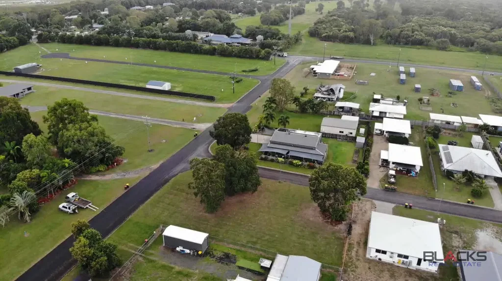 Tully Heads Live in the Heart of a Fishing Paradise in Far North Queensland!