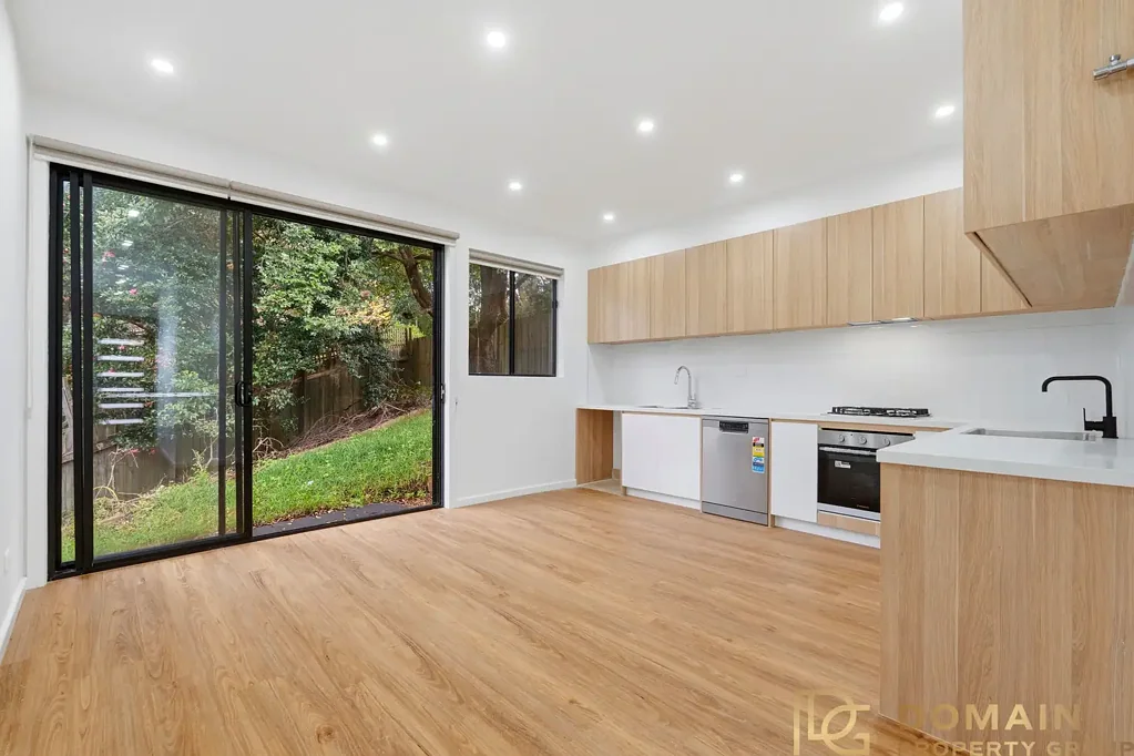 Brand New Detached Villa