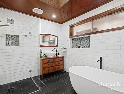 18 & 18A Reppan Avenue, Baulkham Hills, The Hills, 6 phòng ngủ, 3 phòng tắm, House