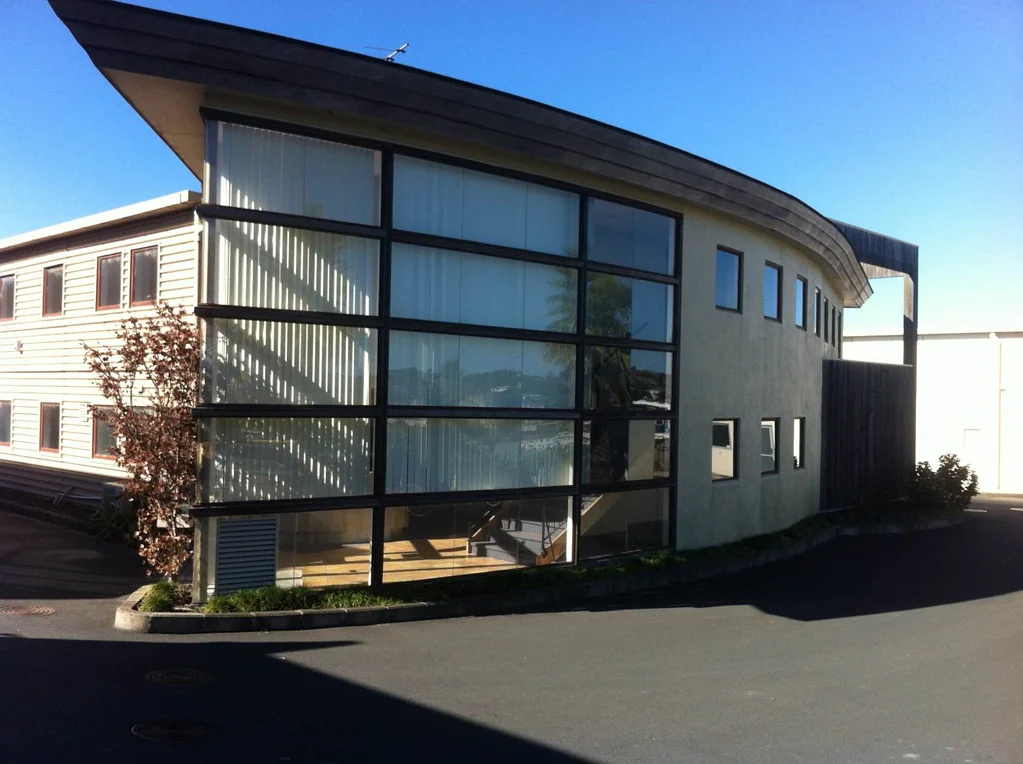 Silverdale LARGE WAREHOUSE ON TITAN