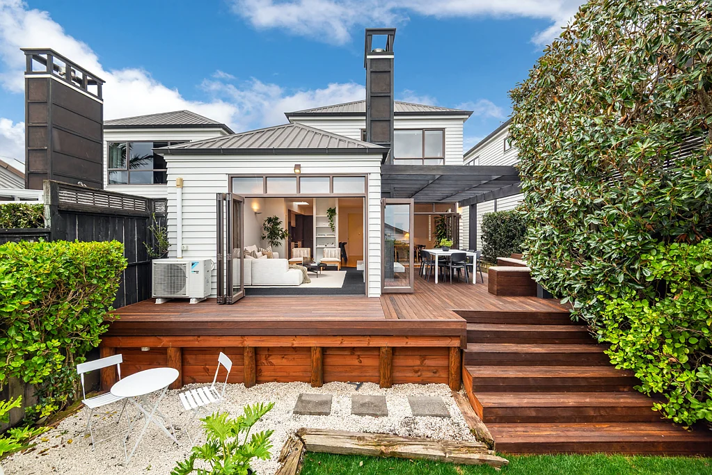 Meadowbank 4ਬੈੱਡਰੂਮ Stunning Standalone Townhouse