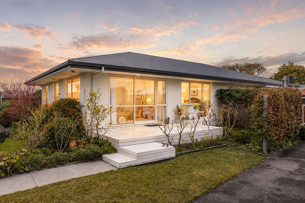 Burwood 2房  Peaceful, Private & Post-Earthquake Built