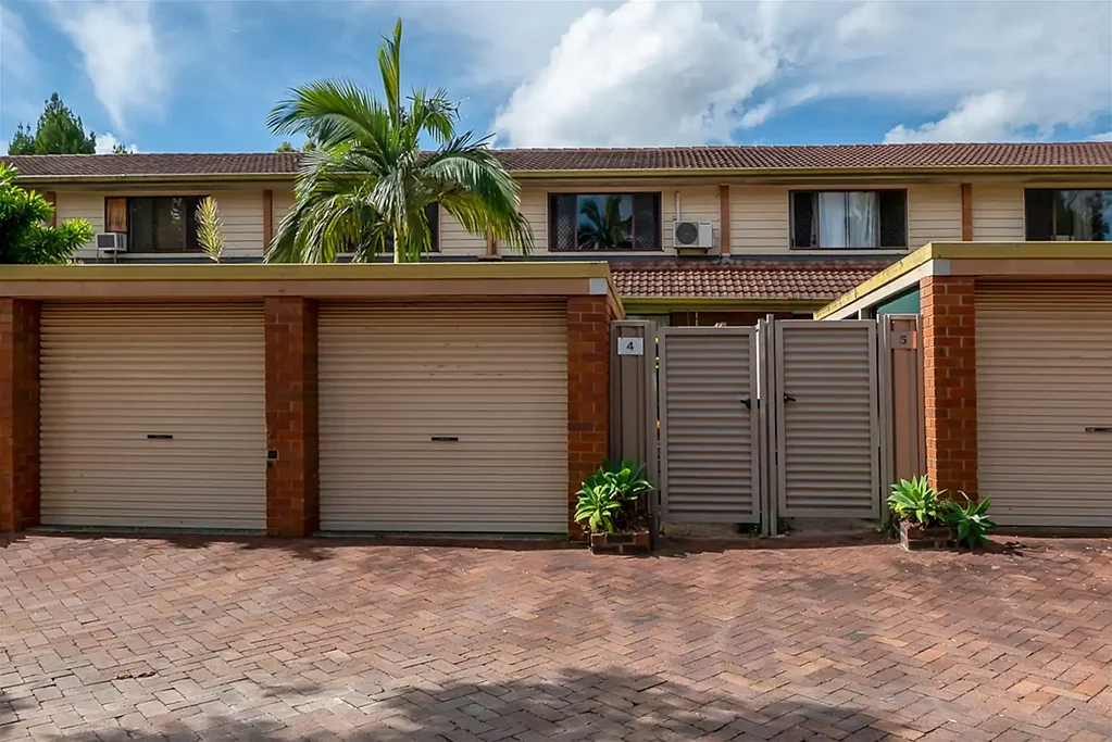 4/127 Barbaralla Drive, Springwood, QLD 4127