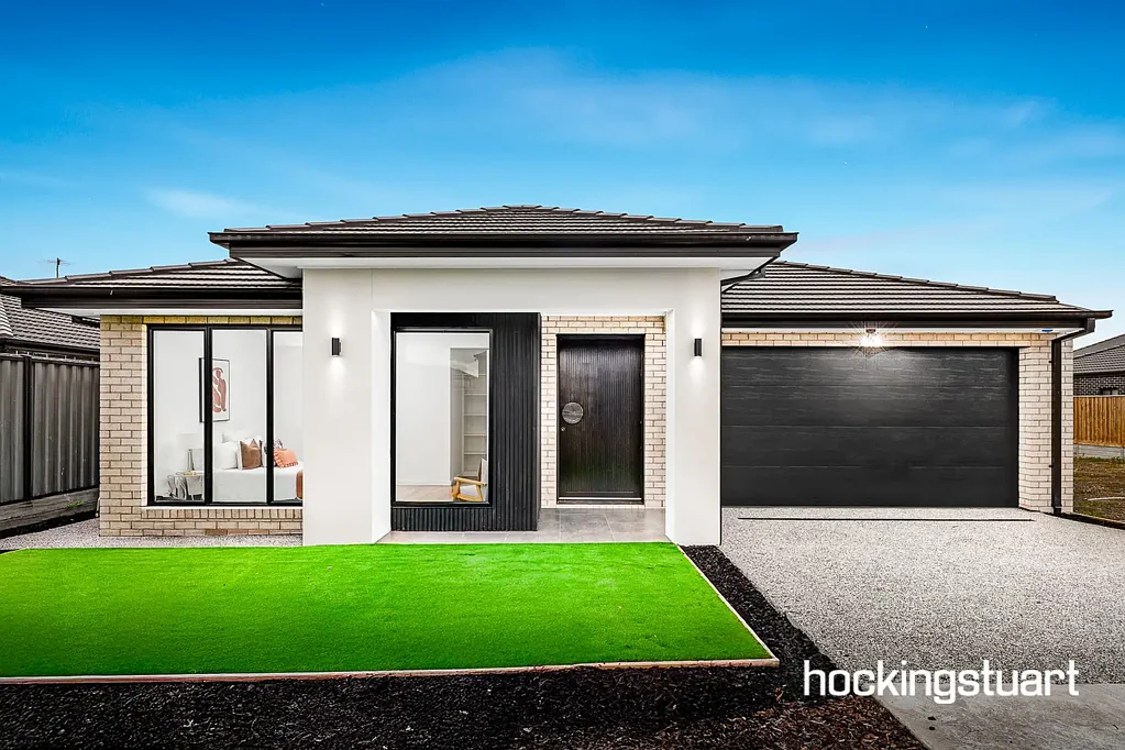 Mickleham 4ਬੈੱਡਰੂਮ Brand New Luxury Home with 4 Spacious Bedrooms including 2 ensuites & a Common bathroom!