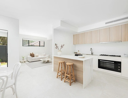 1/40-44 Toronto Parade, Sutherland, Sutherland Shire, 4 Kuwarto, 4 Banyo, Townhouse