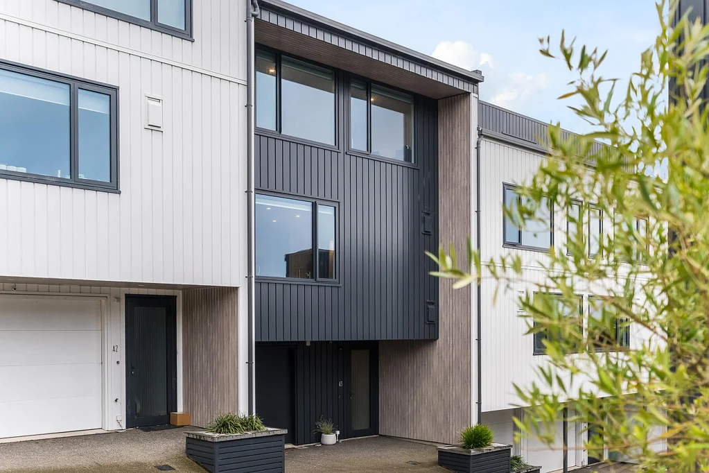 Ngaio 3房  Quality & Spacious Townhouse