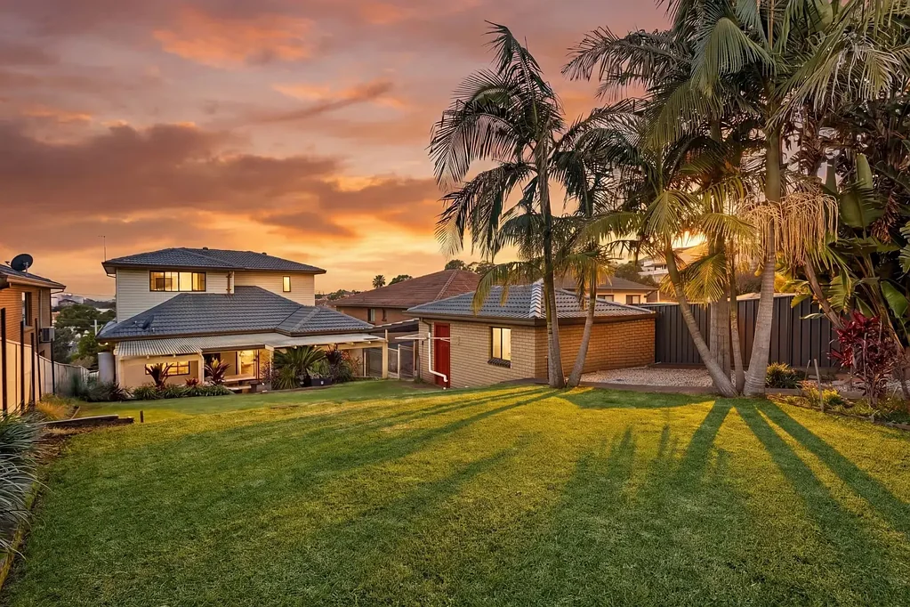 Port Kembla 4બેડરૂમ Family masterpiece designed for entertaining