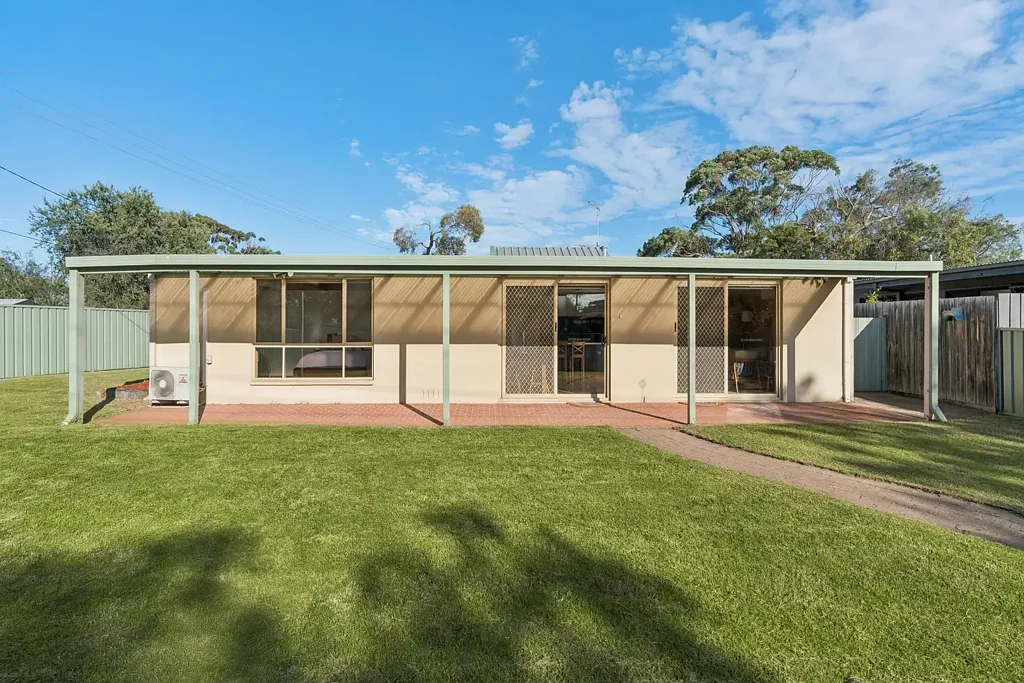 Capel Sound 3Moenga Spacious Family Living with Room for boat,caravan and more