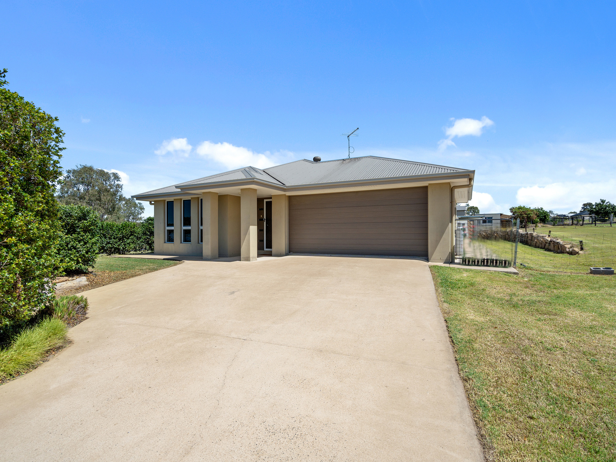 40 WESTWOOD CR, HATTON VALE QLD 4341, 0 Kuwarto, 0 Banyo, House