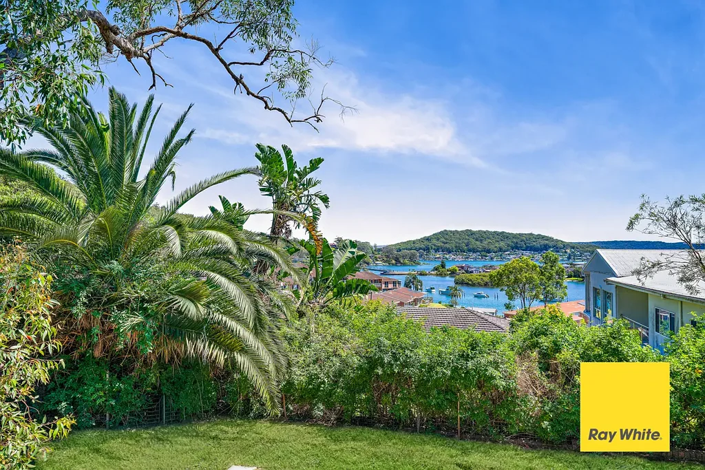54 Yugari Crescent, Daleys Point, NSW 2257
