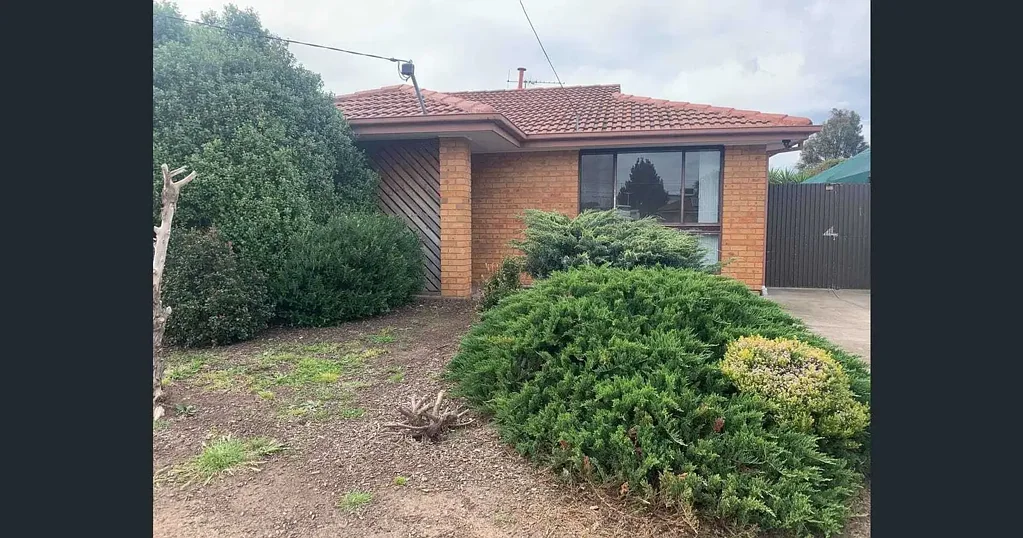 3 Bedroom house in the good location of Hoppers Crossing that is not to be missed !!!