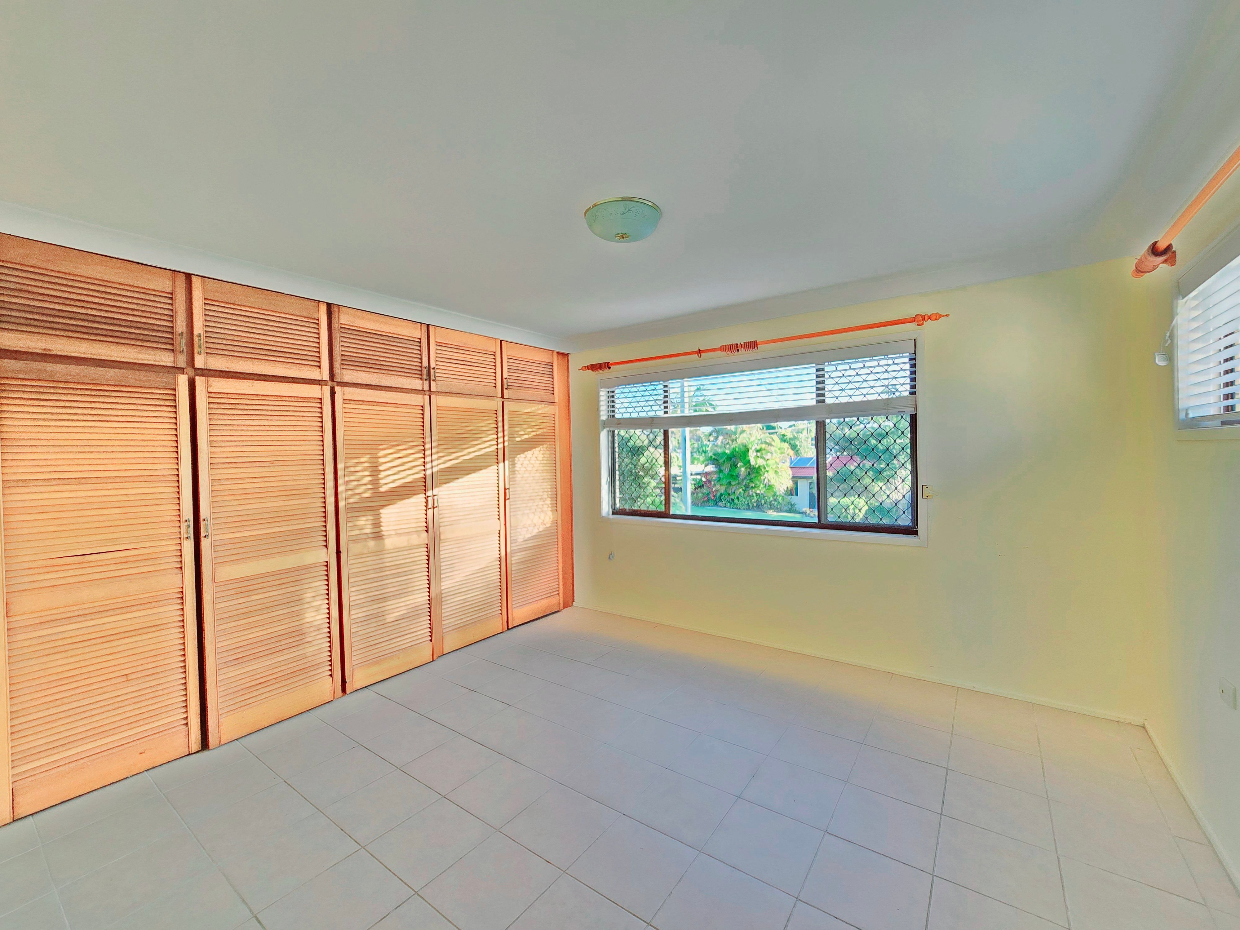 5 GIRUA ST, BLI BLI QLD 4560, 0房, 0浴, House