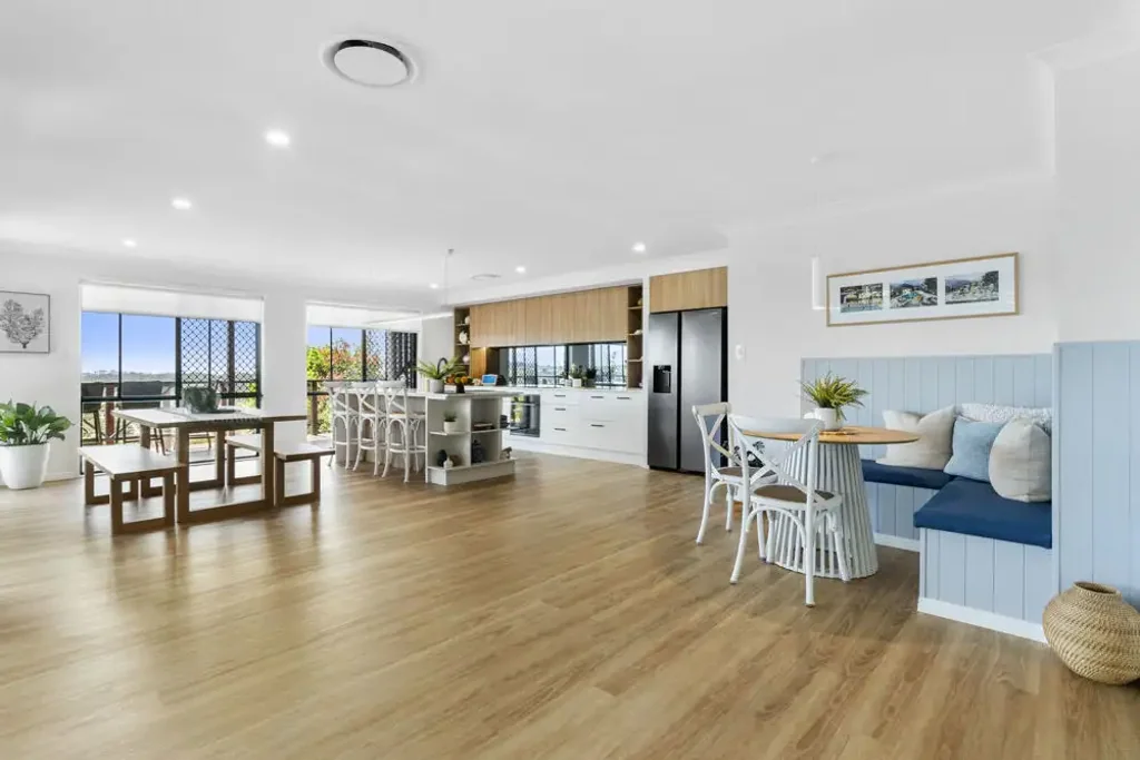 Banora Point 3房  North-Facing Family Perfection with Views and Space!!