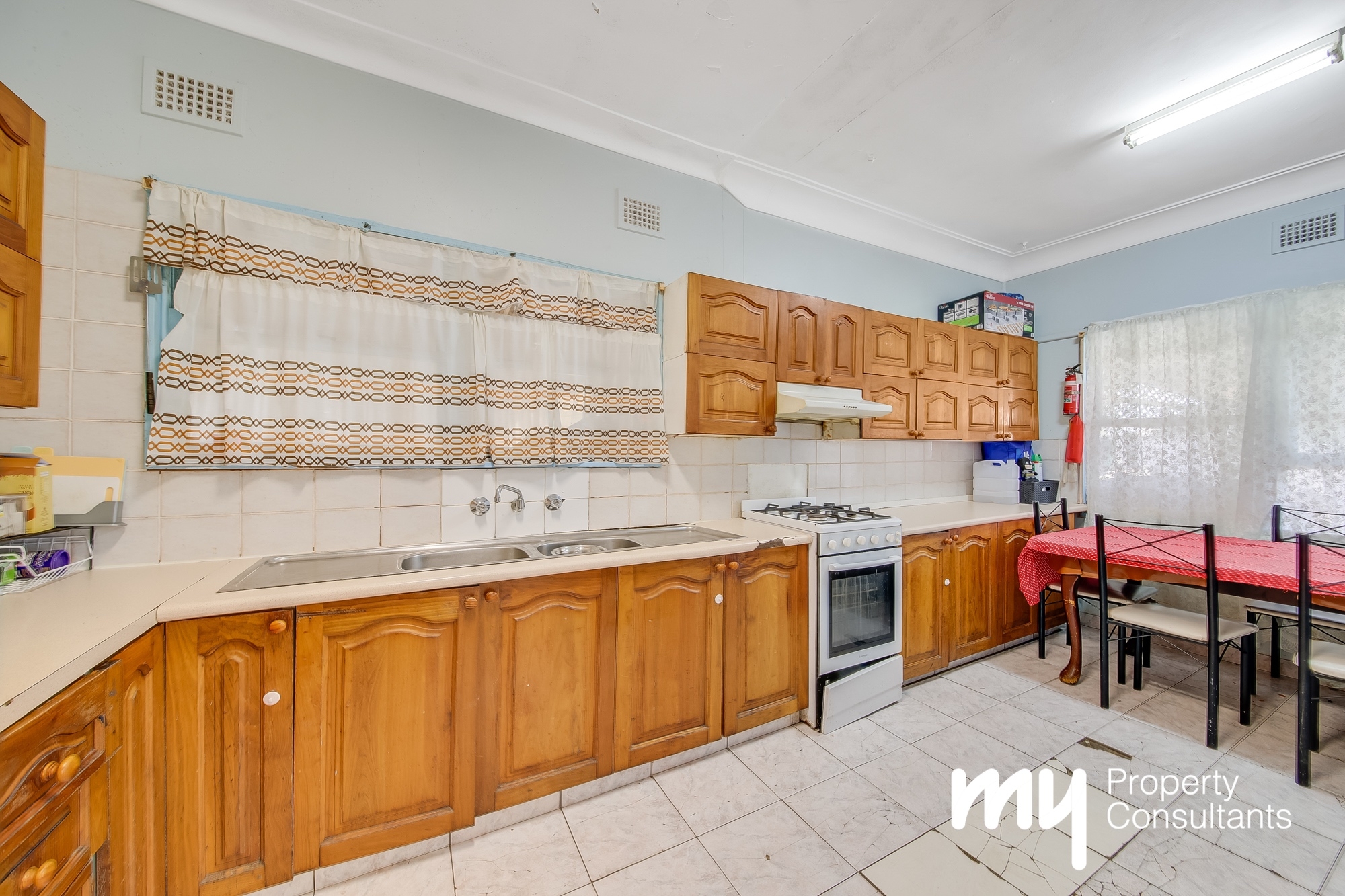 1 MEREIL ST, CAMPBELLTOWN NSW 2560, 0 chambres, 0 salles de bain, House