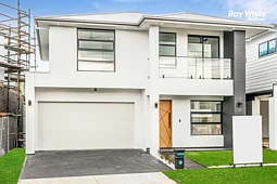 28 GREENOUGH Crescent, Marsden Park