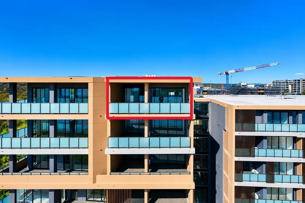 Top-Floor Penthouse| Brand-New 2-Bedroom Luxury in Rouse Hill
