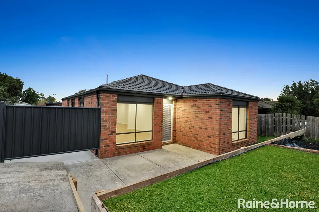 Wallan 3房  Fully Renovated Family Home with Development Potential in Wallan